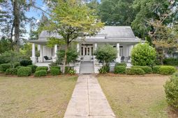 487 Hampton Street photo 4