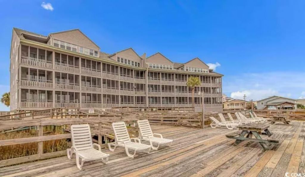 215 Atlantic Ave. Photo 19