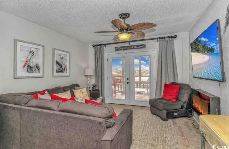 215 Atlantic Ave. Photo 8