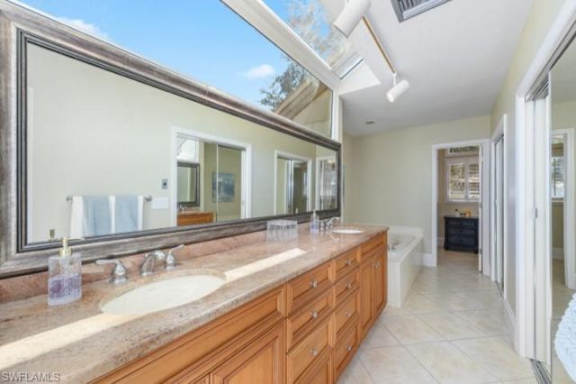 3630 Sawgrass Ct, Bonita Springs, FL 34134 Photo
