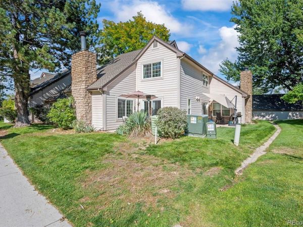 2101 S Victor Street, Unit B, Aurora, CO 80014