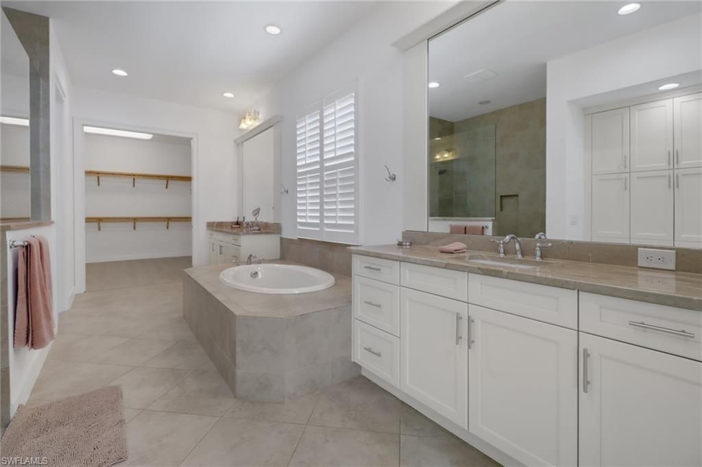 5054 Andros Dr, Naples, FL 34113 Photo