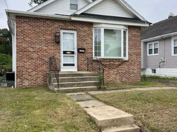 127 MANOR AVENUE, OAKLYN, NJ 08107
