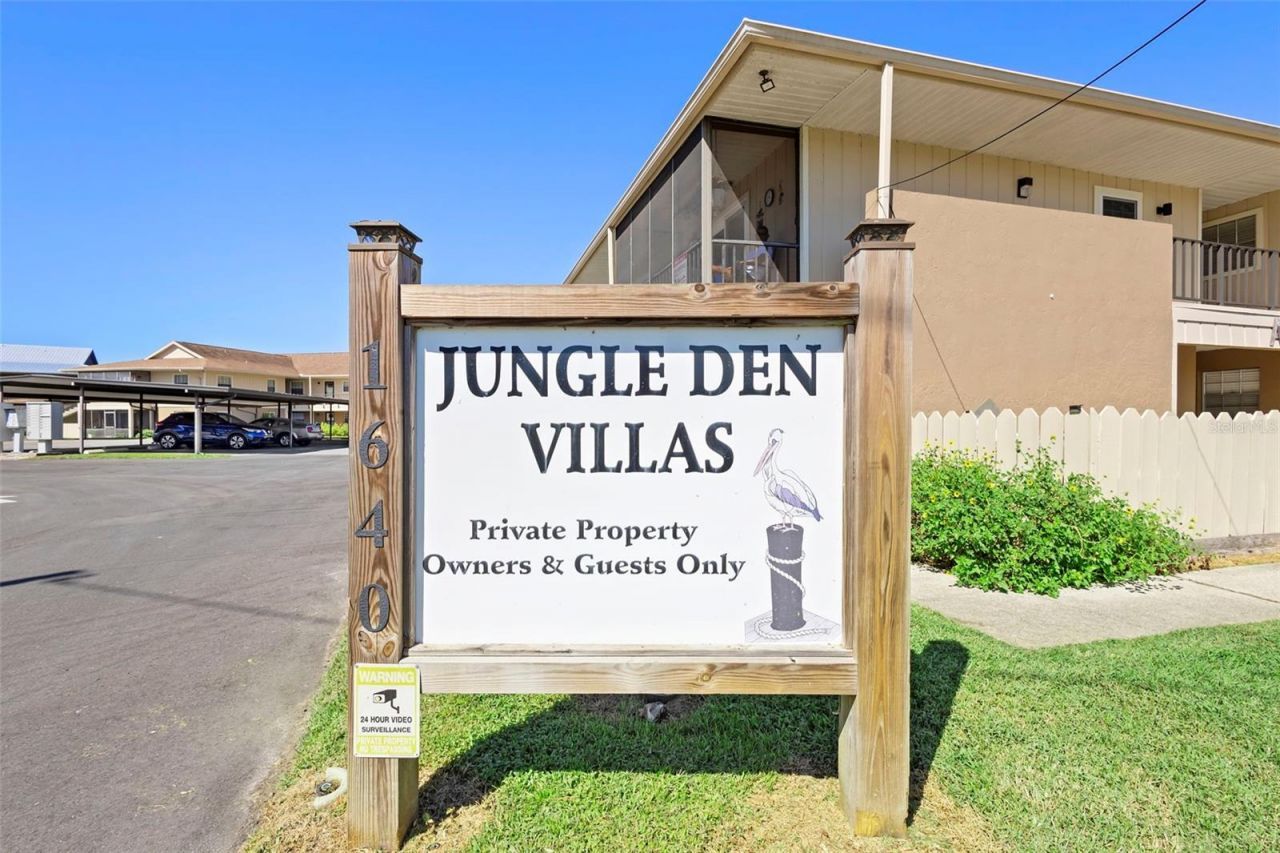 1640 Juno Trail, Unit 202D, Astor, FL 32102 Photo