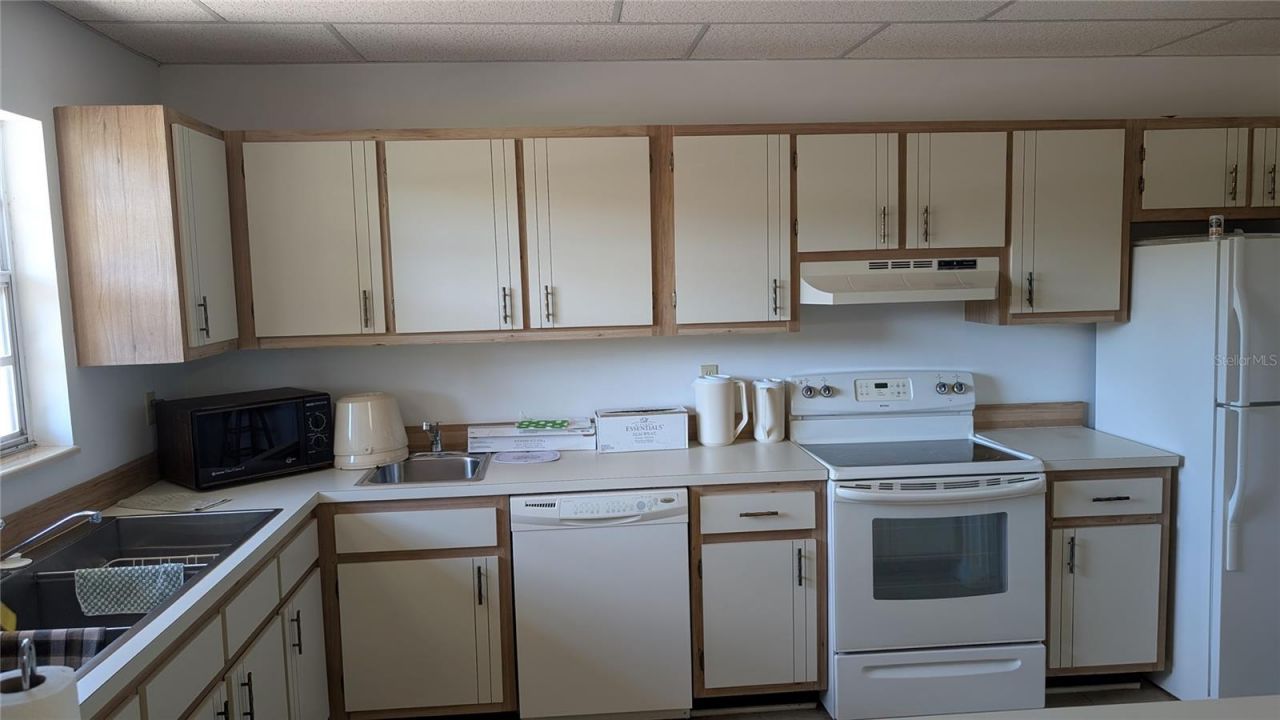 1640 Juno Trail, Unit 202D, Astor, FL 32102 Photo