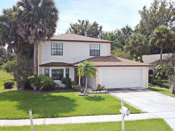 1438 LONDRA LANE, KISSIMMEE, FL 34744