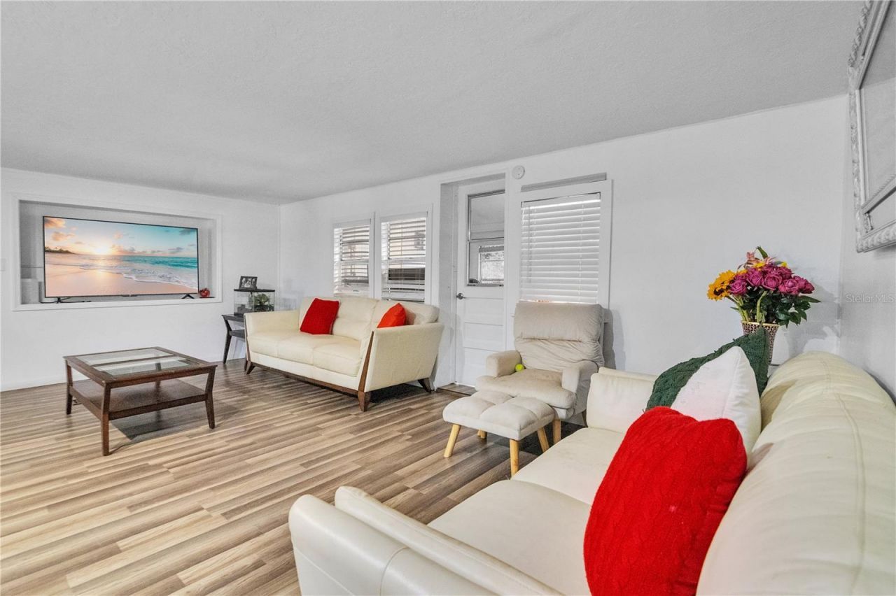 32708 Gere Lane, Sorrento, FL 32776 Photo