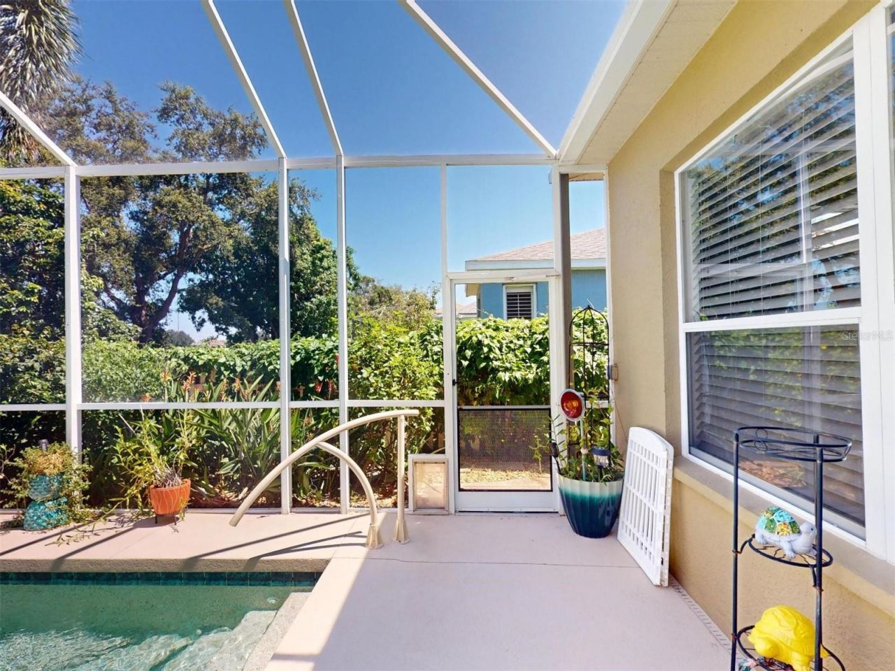 3611 2nd Drive Ne, Bradenton, FL 34208 Photo