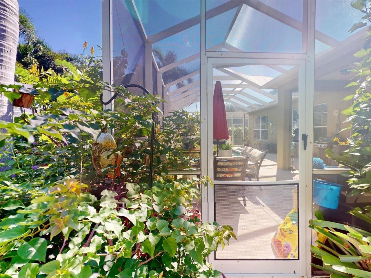 3611 2nd Drive Ne, Bradenton, FL 34208 Photo