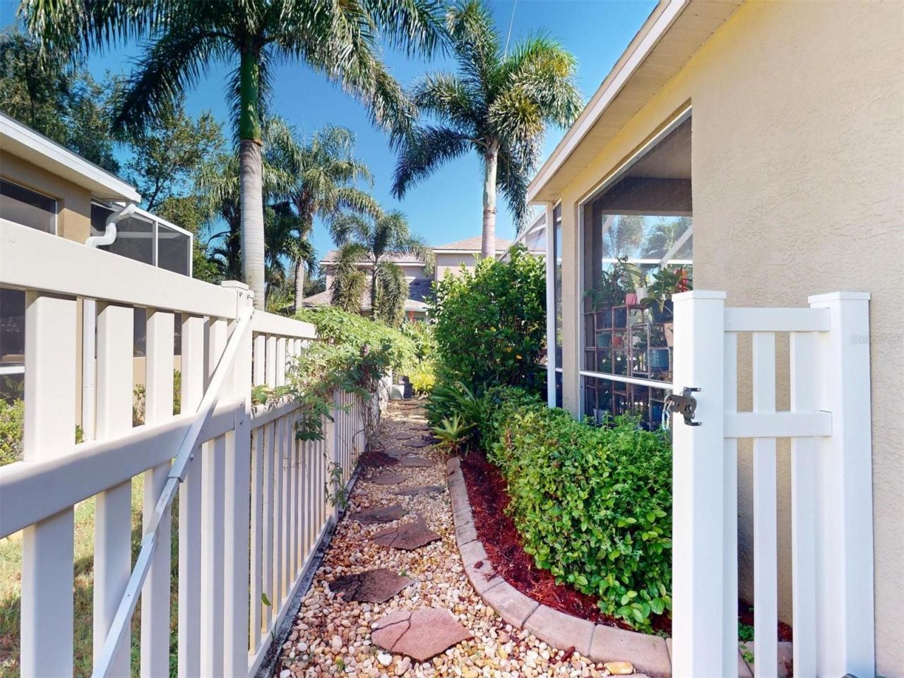 3611 2nd Drive Ne, Bradenton, FL 34208 Photo