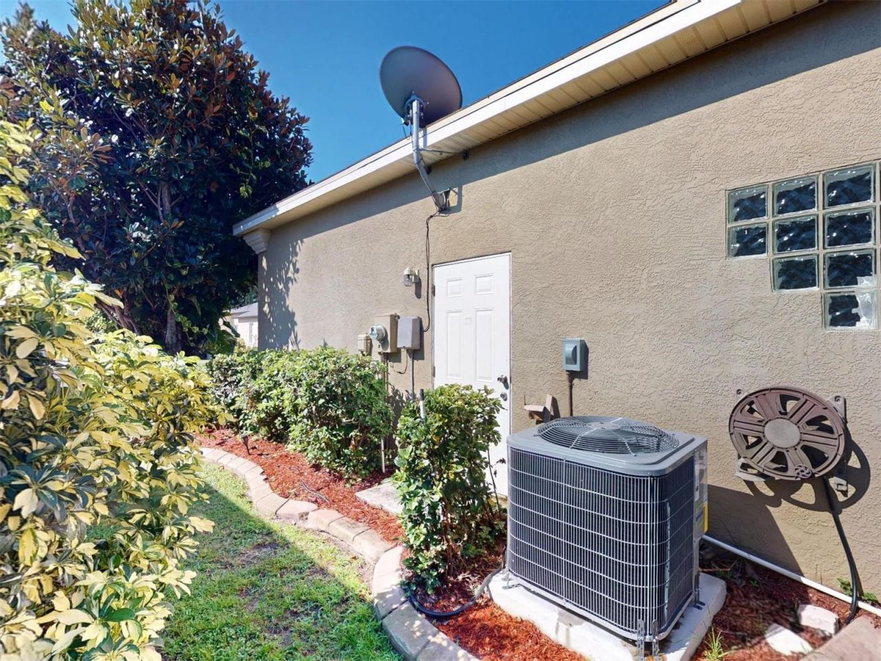 3611 2nd Drive Ne, Bradenton, FL 34208 Photo