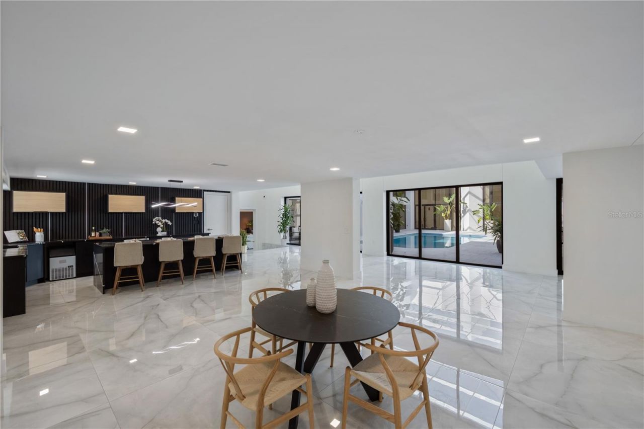 808 Sweetwater Club Boulevard, Longwood, FL 32779 Photo