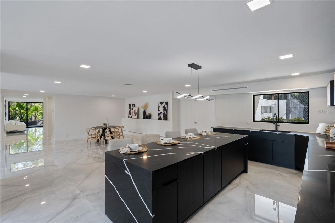 808 Sweetwater Club Boulevard, Longwood, FL 32779 Photo