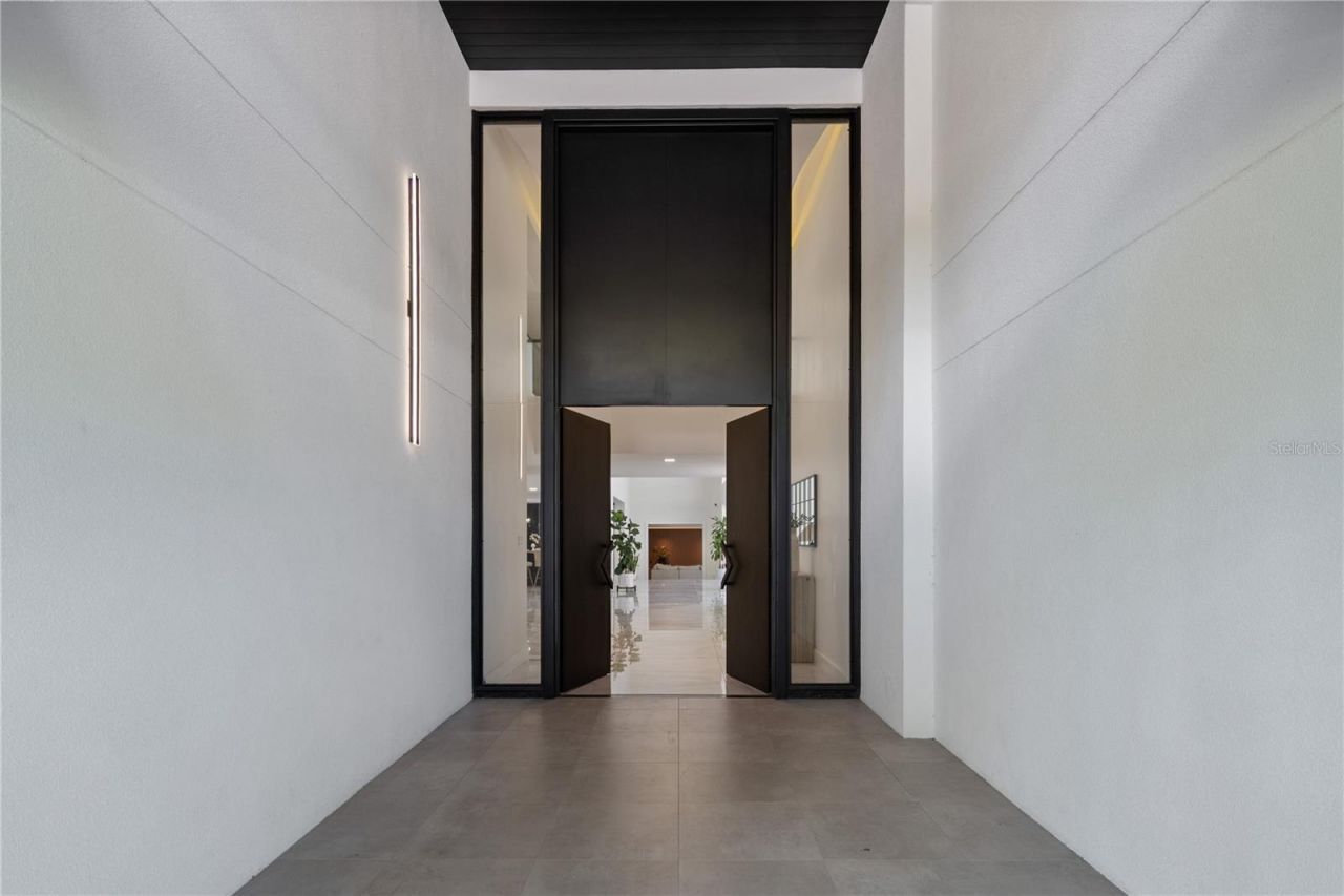 808 Sweetwater Club Boulevard, Longwood, FL 32779 Photo