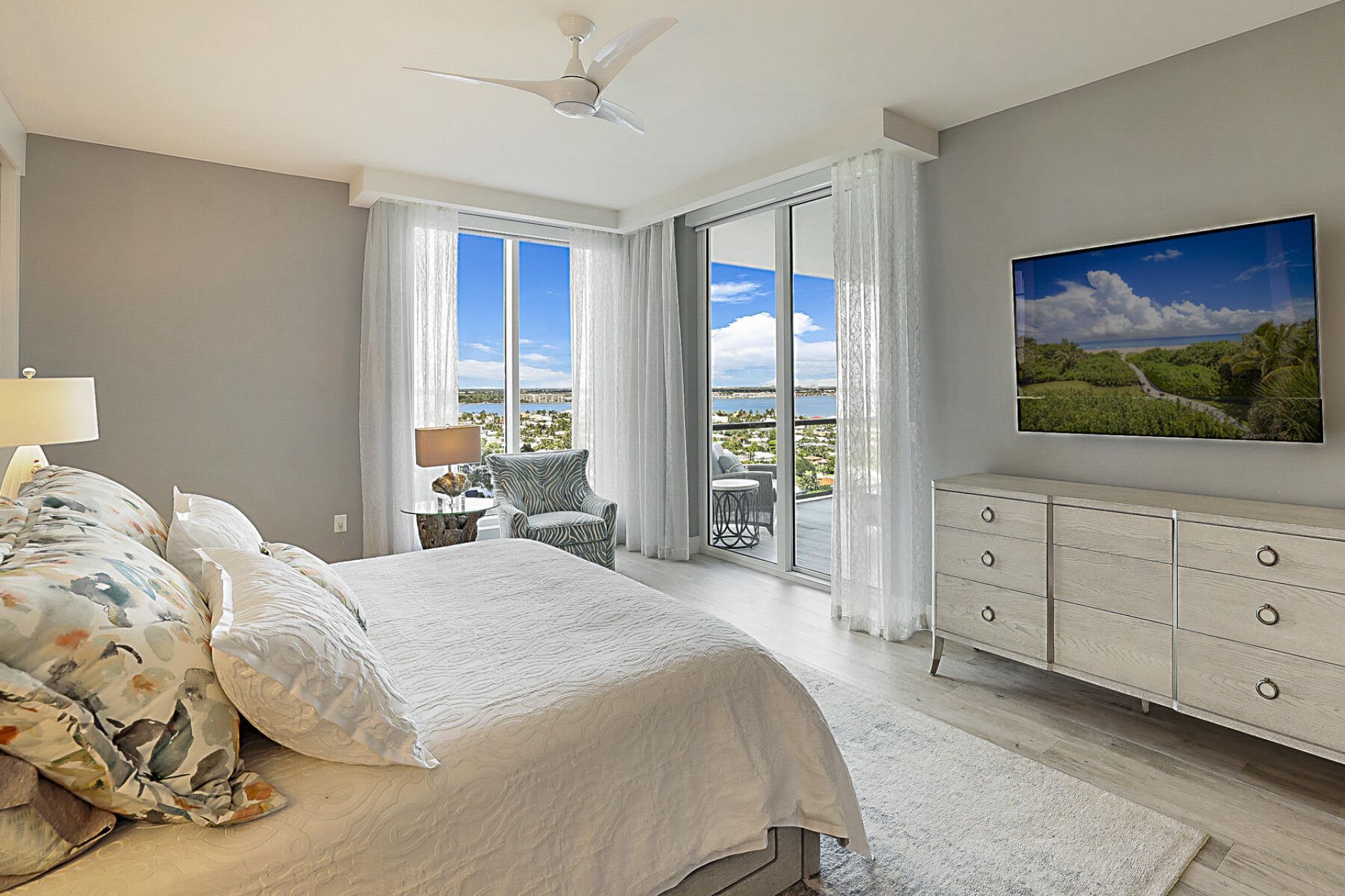 3730 N Ocean Drive, Unit 15c, Singer Island, FL 33404 Photo