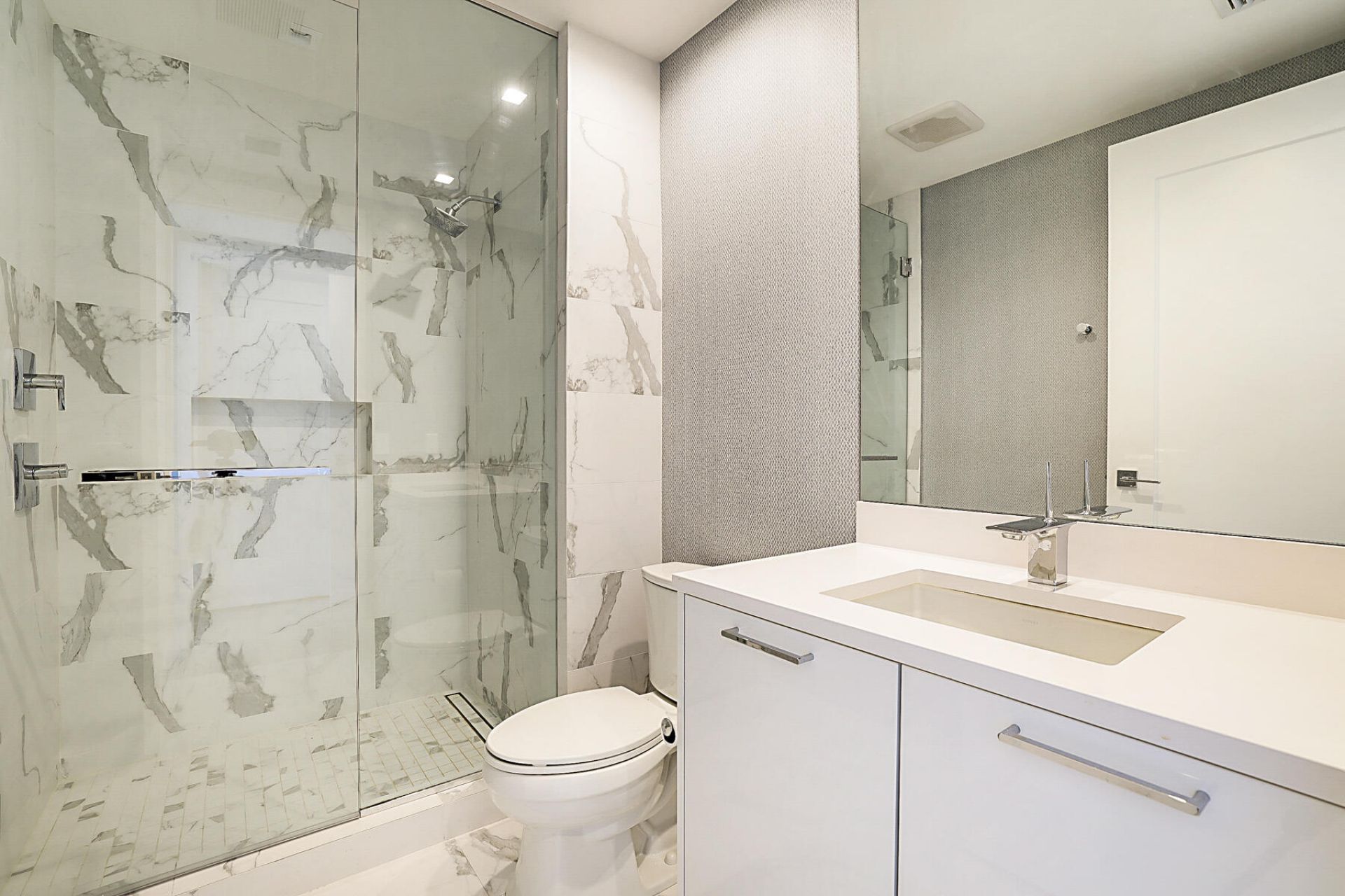 3730 N Ocean Drive, Unit 15c, Singer Island, FL 33404 Photo