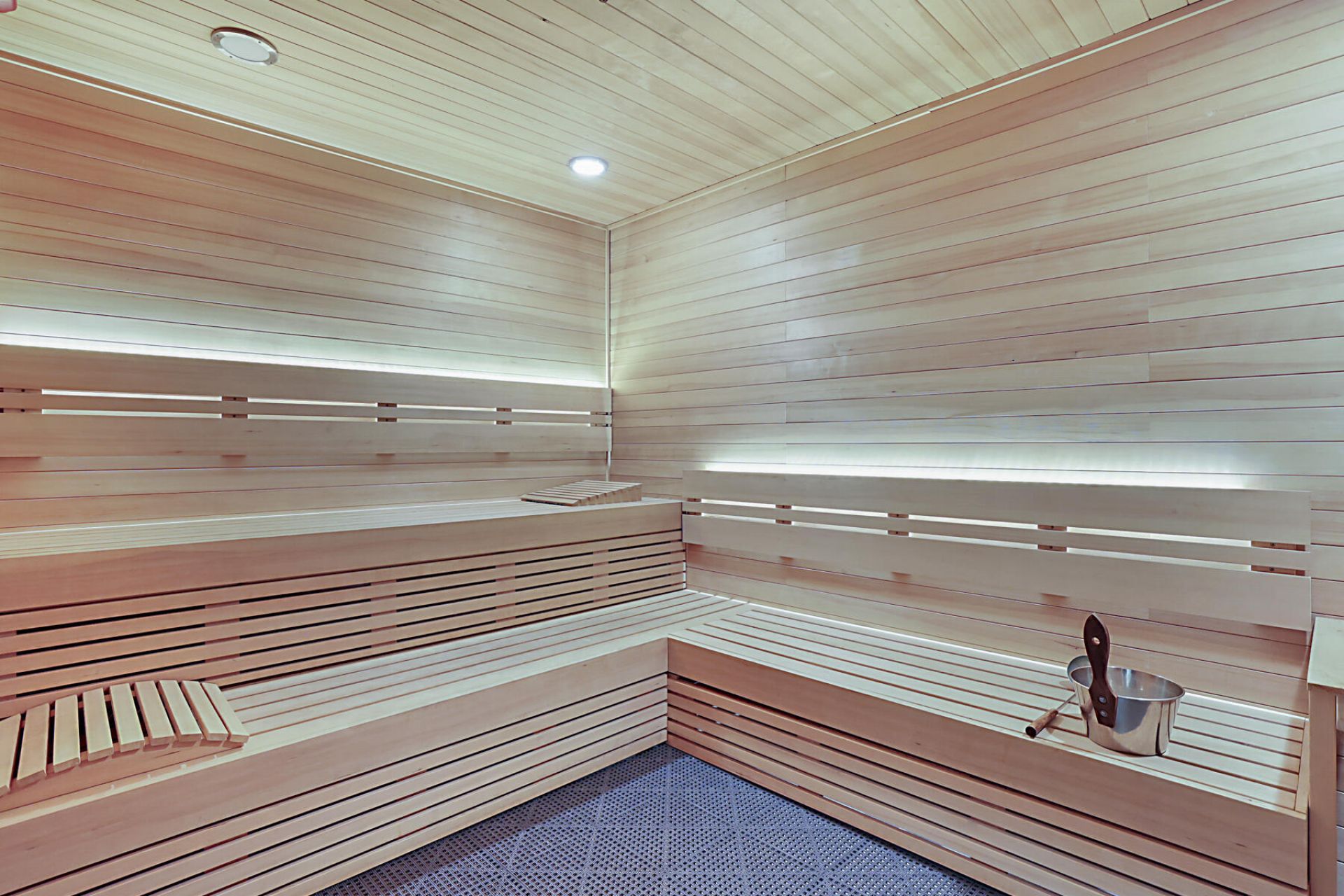 3730 N Ocean Drive, Unit 15c, Singer Island, FL 33404 Photo