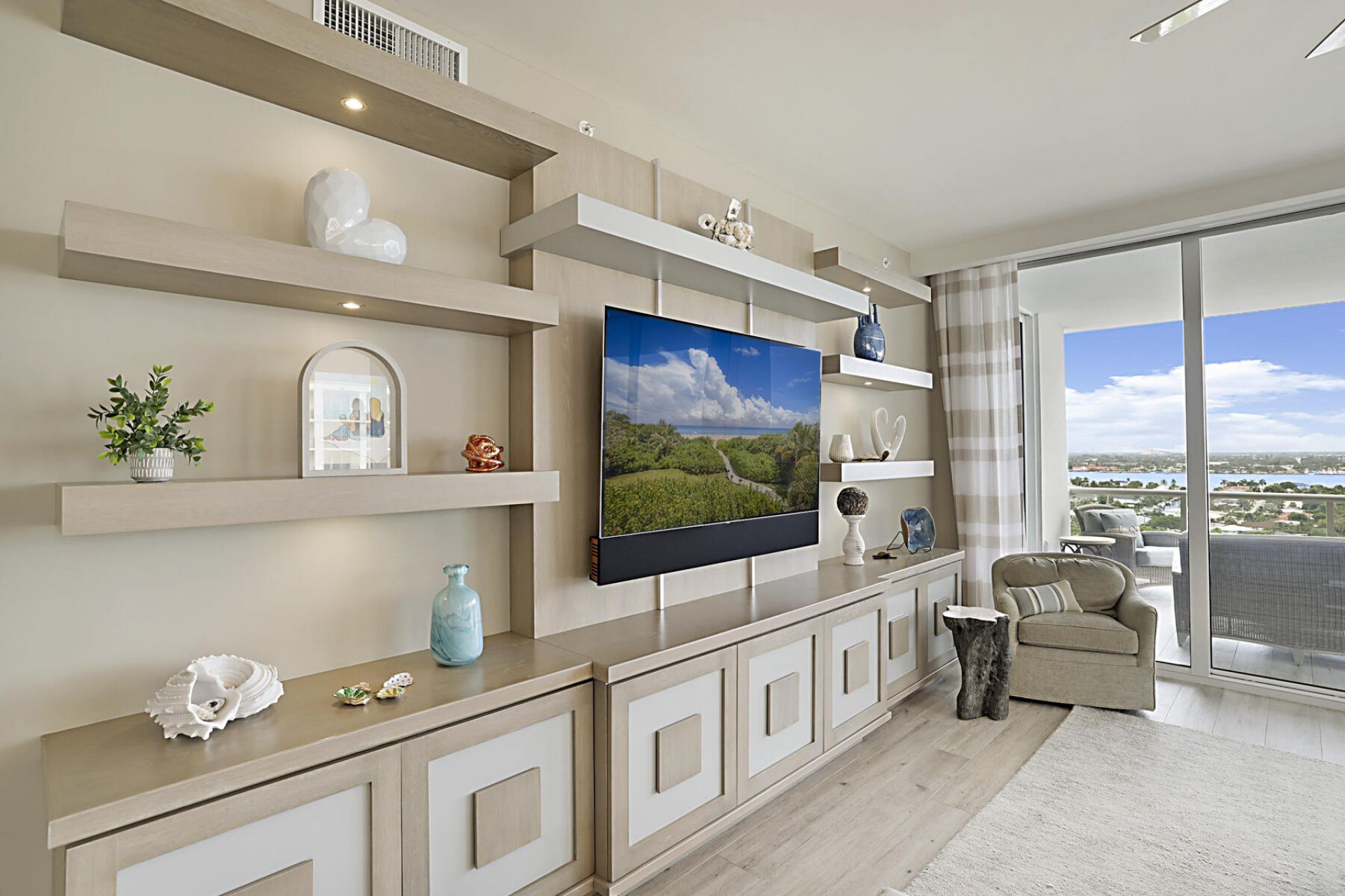 3730 N Ocean Drive, Unit 15c, Singer Island, FL 33404 Photo