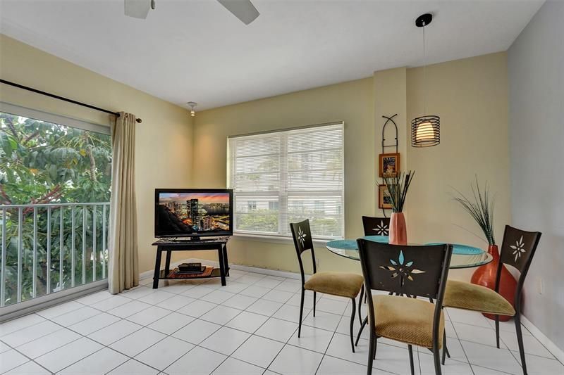 341 N Birch Road, Unit 316, Fort Lauderdale, FL 33304 Photo