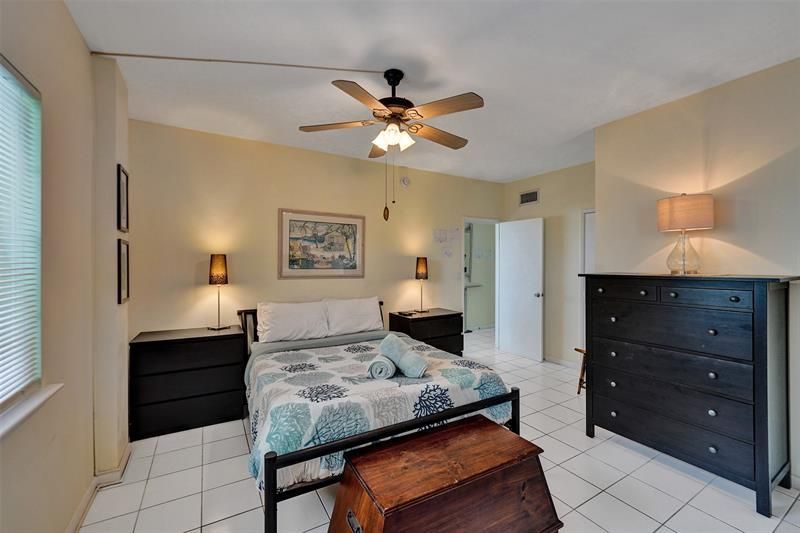 341 N Birch Road, Unit 316, Fort Lauderdale, FL 33304 Photo
