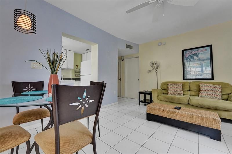 341 N Birch Road, Unit 316, Fort Lauderdale, FL 33304 Photo