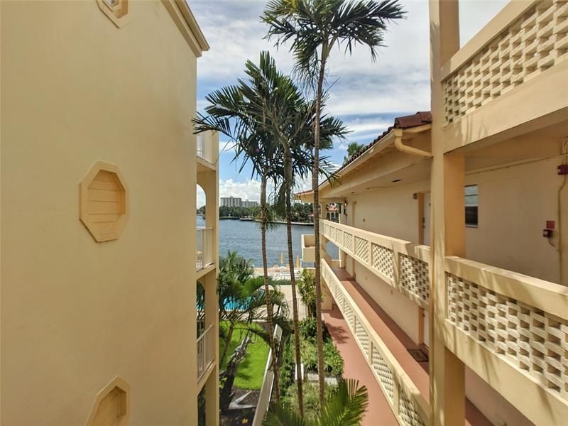 341 N Birch Road, Unit 316, Fort Lauderdale, FL 33304 Photo