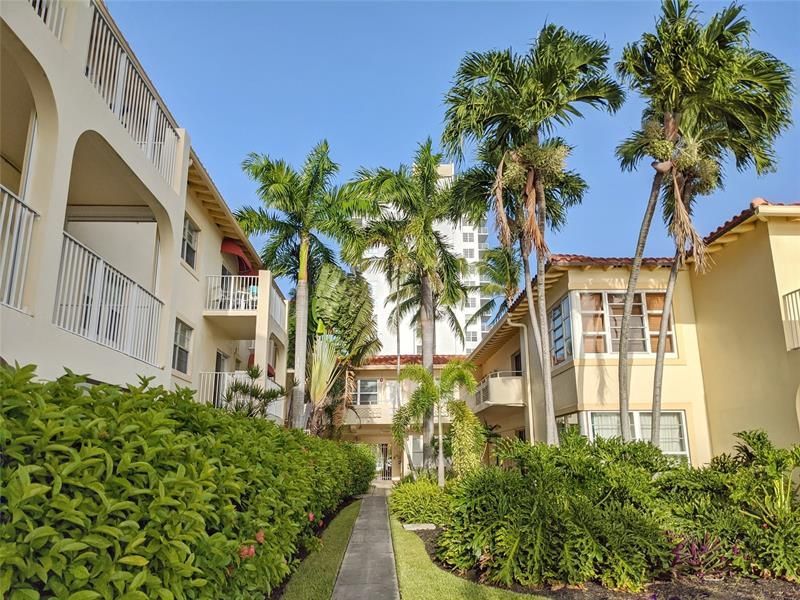 341 N Birch Road, Unit 316, Fort Lauderdale, FL 33304 Photo