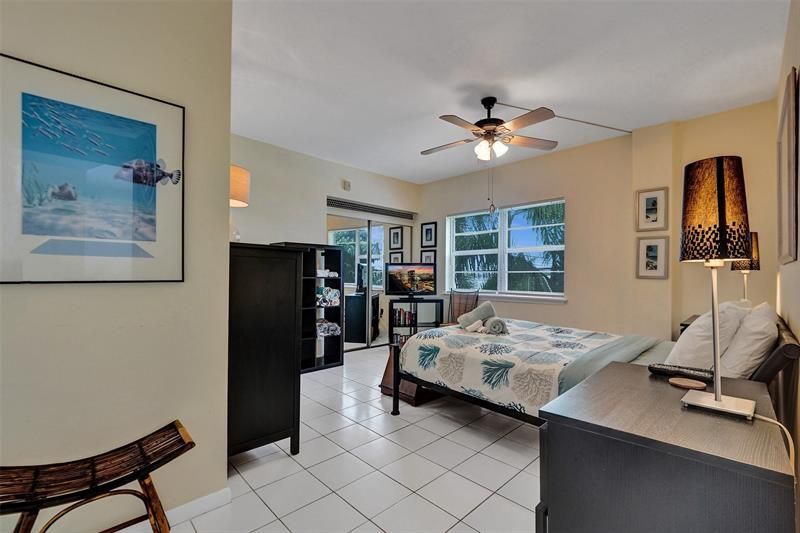 341 N Birch Road, Unit 316, Fort Lauderdale, FL 33304 Photo