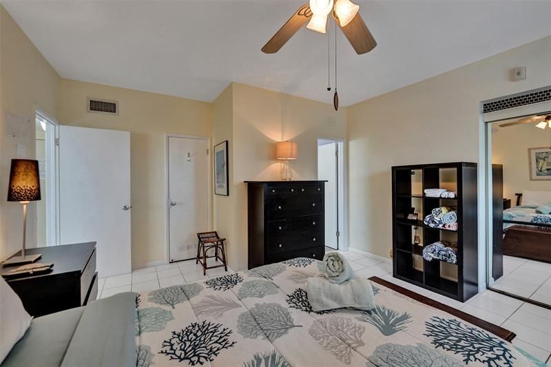 341 N Birch Road, Unit 316, Fort Lauderdale, FL 33304 Photo