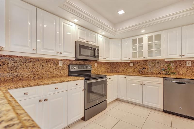 2100 S Ocean Lane, Unit 2509PH, Fort Lauderdale, FL 33316 Photo