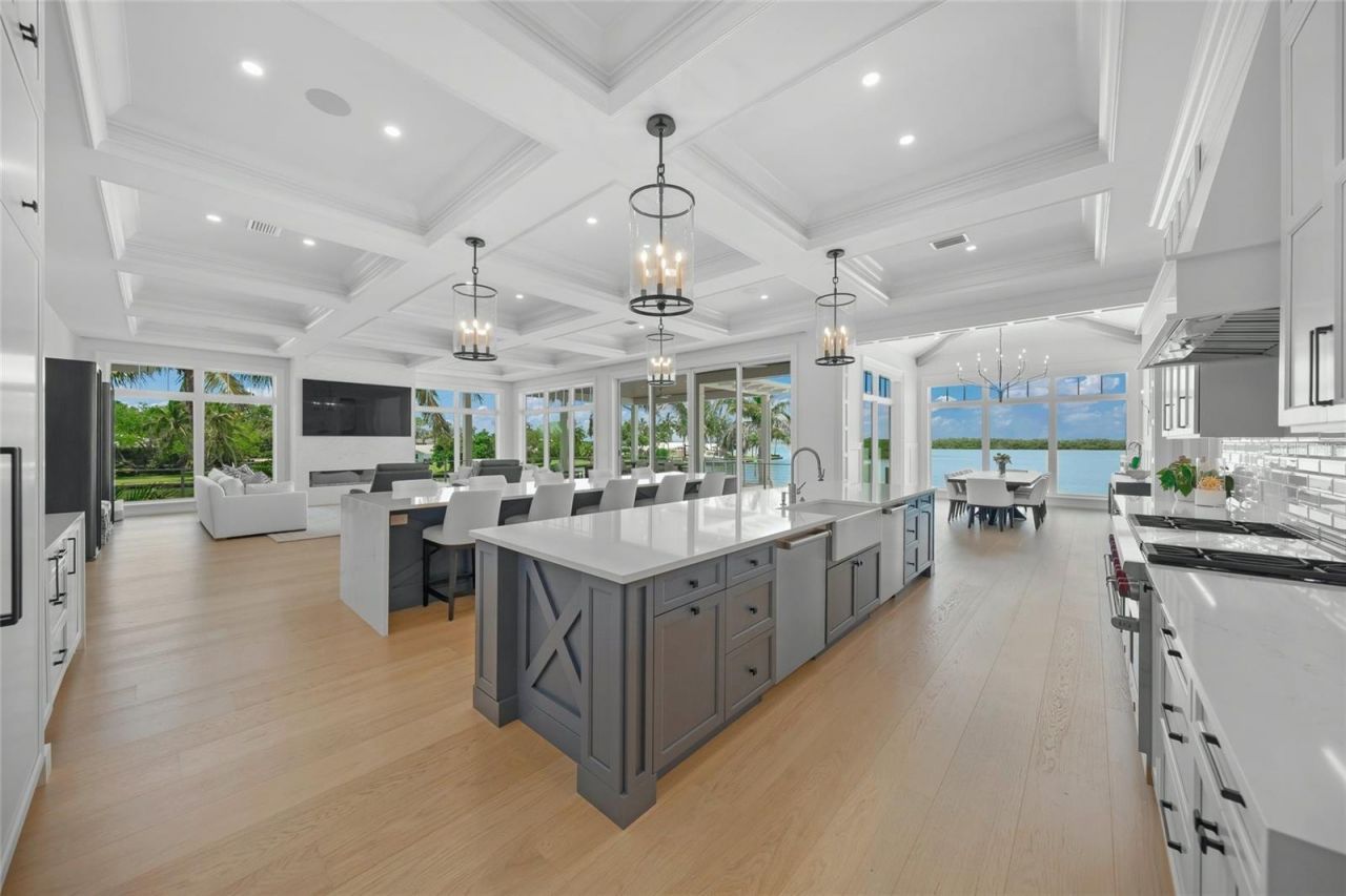 612 Juan Anasco Drive, Longboat Key, FL 34228 Photo