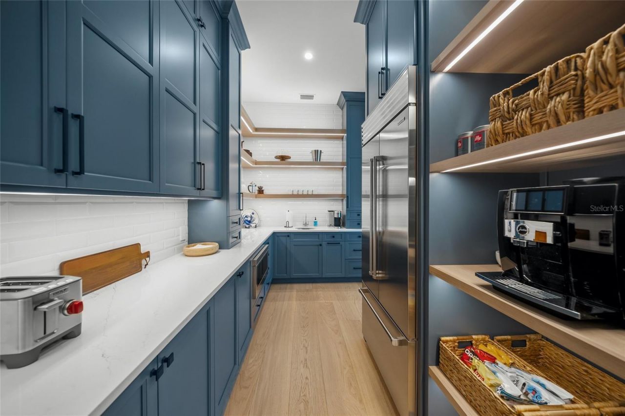 612 Juan Anasco Drive, Longboat Key, FL 34228 Photo