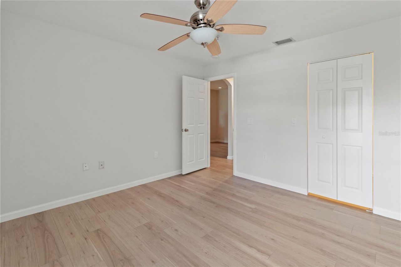 8827 Manor Loop, Unit 201, Lakewood Ranch, FL 34202 Photo