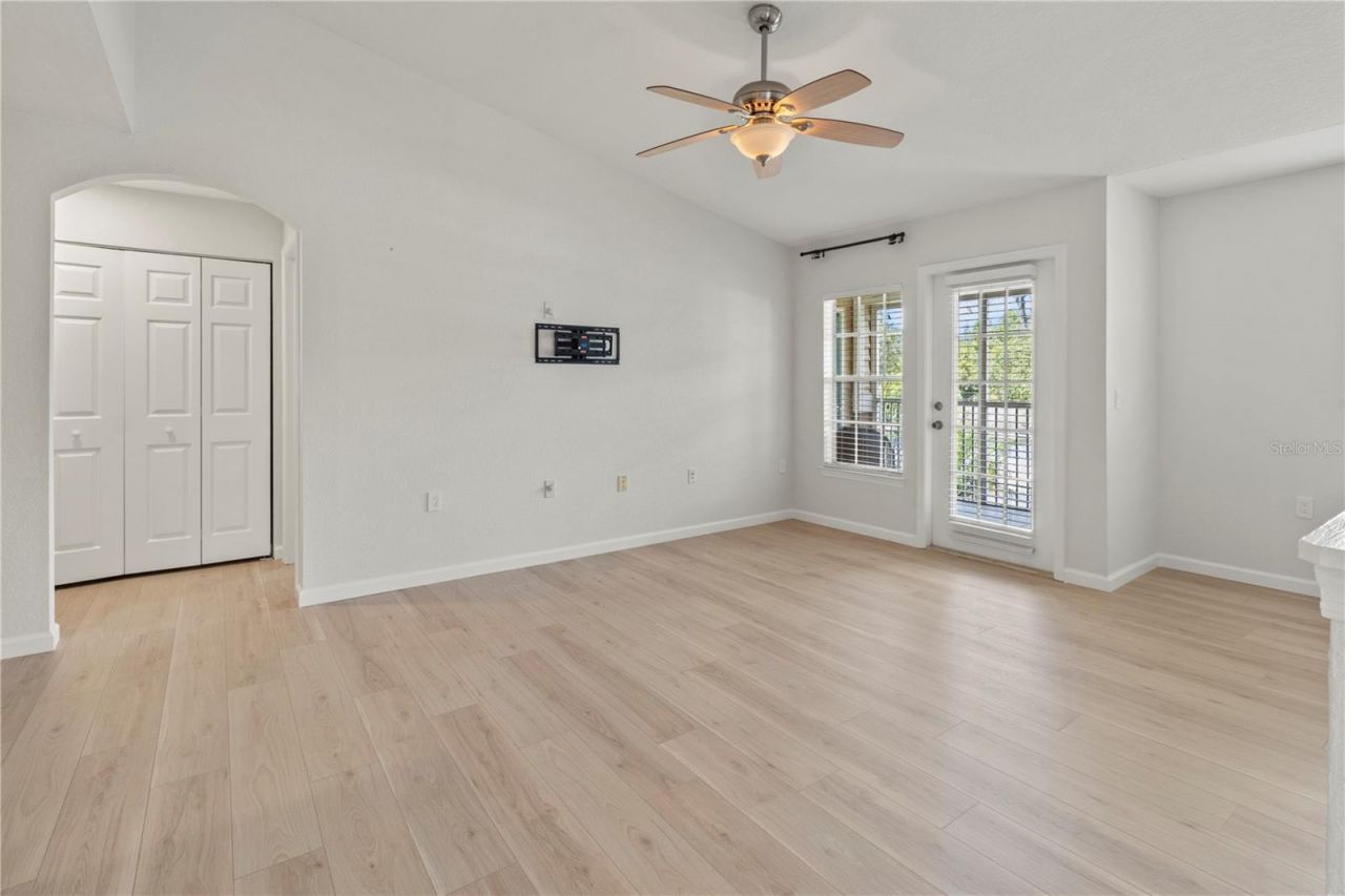 8827 Manor Loop, Unit 201, Lakewood Ranch, FL 34202 Photo