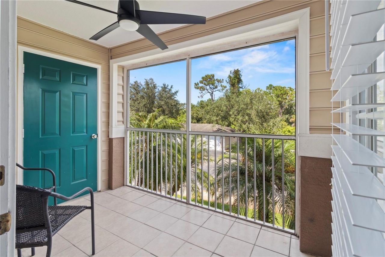 8827 Manor Loop, Unit 201, Lakewood Ranch, FL 34202 Photo