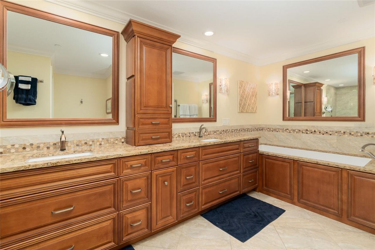 259 Minorca Beach Way, Unit 303, New Smyrna Beach, FL 32169 Photo