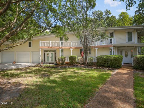 6518 Mauna Loa Court, Diamondhead, MS 39525