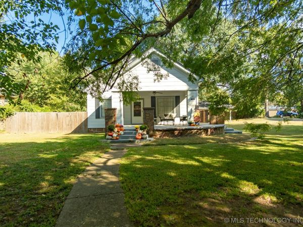 709 NE 2nd, Antlers, OK 74523