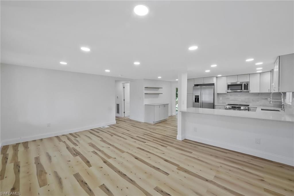 1755 Oakley Ave, Fort Myers, FL 33901 Photo