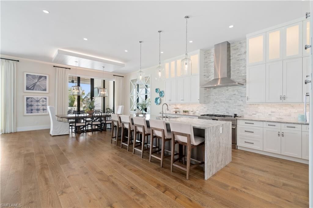 160 Little Carlos Ln, Fort Myers Beach, FL 33931 Photo