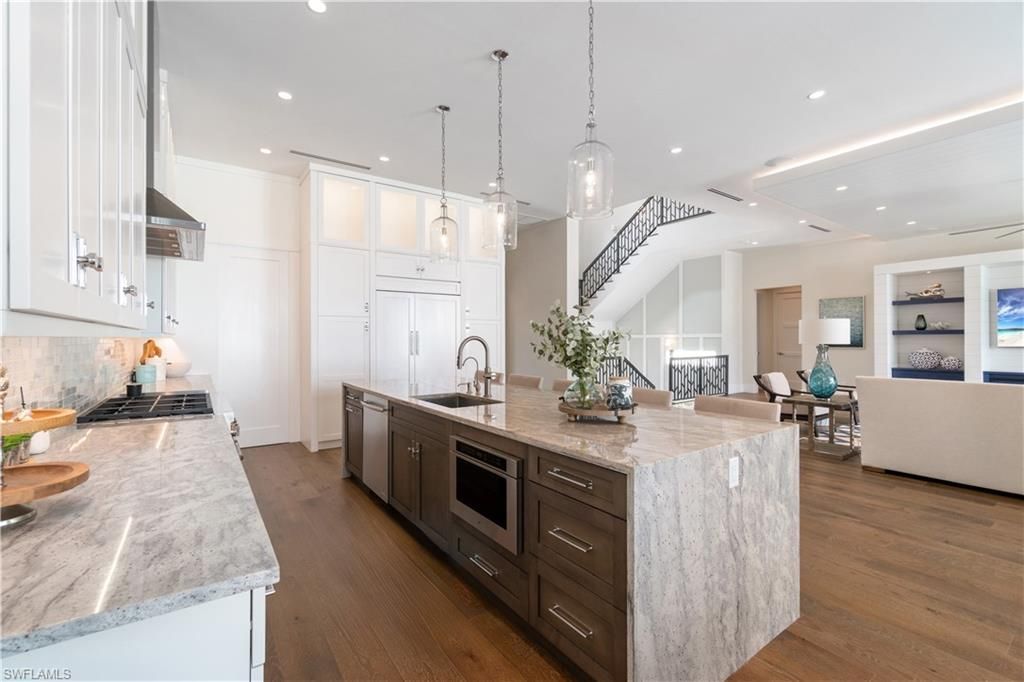 160 Little Carlos Ln, Fort Myers Beach, FL 33931 Photo