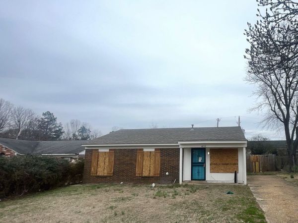 4857 SHAYNE LN, Memphis, TN 38109