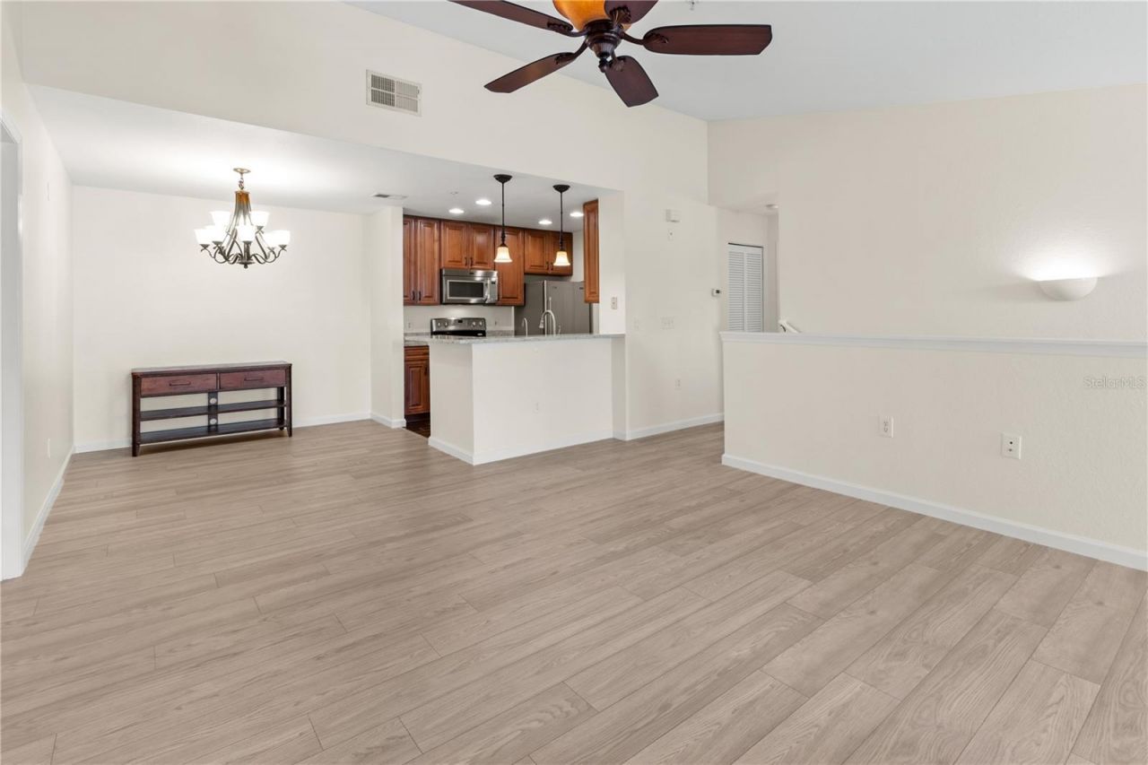 8911 Manor Loop, Unit 208, Lakewood Ranch, FL 34202 Photo