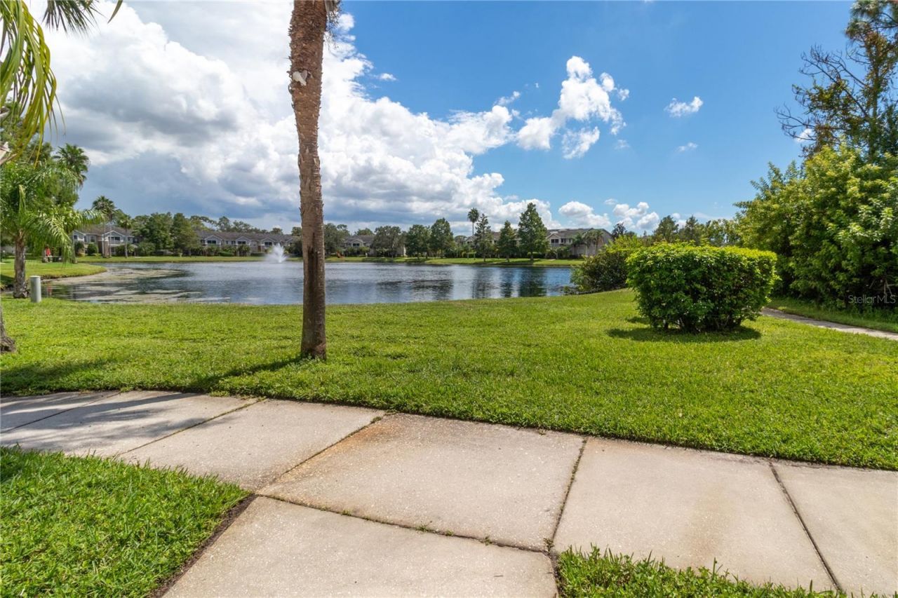 8911 Manor Loop, Unit 208, Lakewood Ranch, FL 34202 Photo