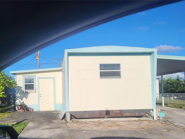 6580 SEMINOLE BOULEVARD, Unit 311, SEMINOLE, FL 33772