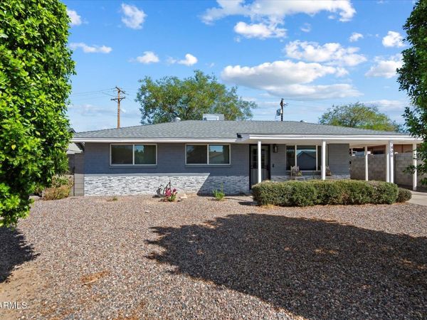 7806 E LOMA LAND Drive, Scottsdale, AZ 85257