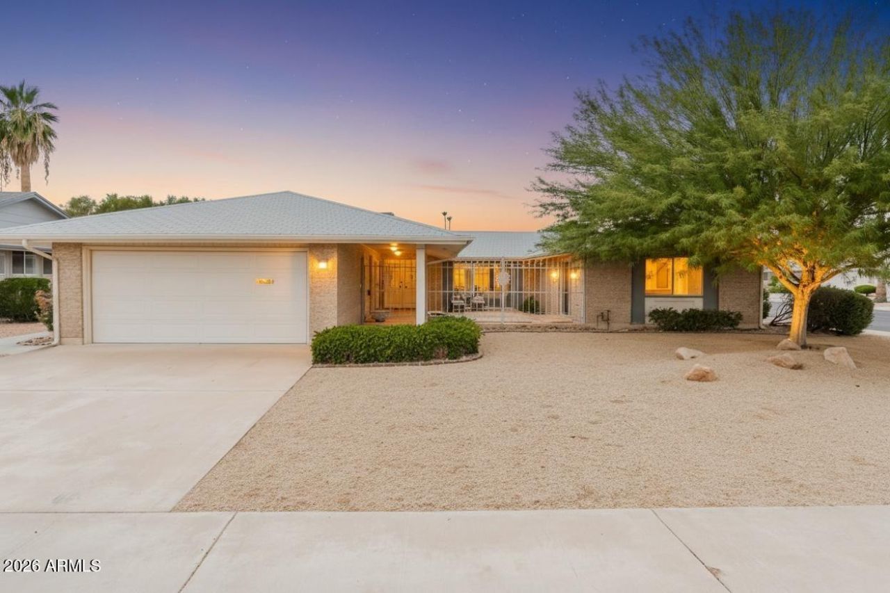 14240 N Crimson Drive, Sun City, AZ 85351 Main Photo