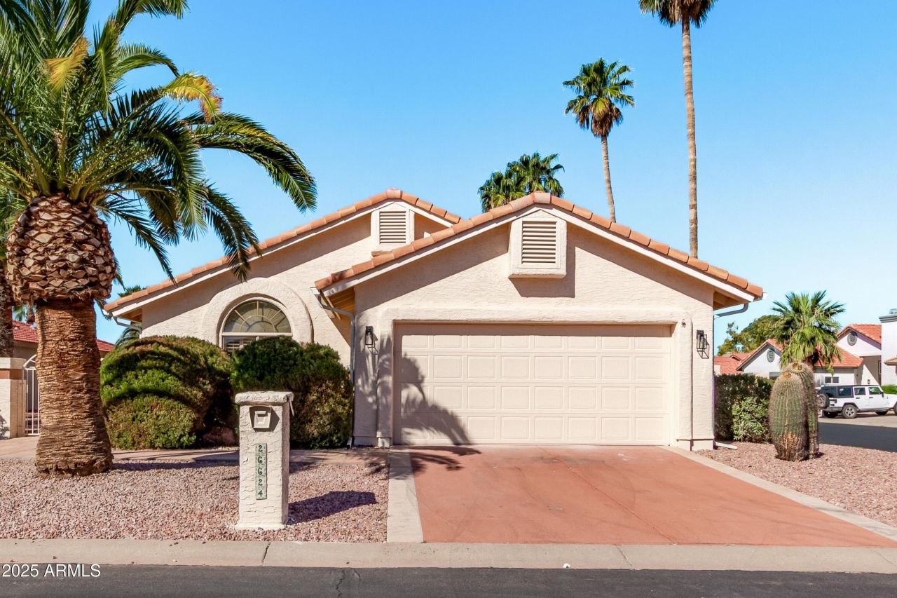 26624 S Nottingham Court, Sun Lakes, AZ 85248 Main Photo