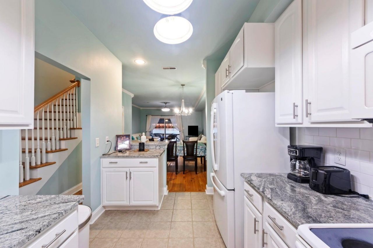 4765 Arco Lane Photo 14