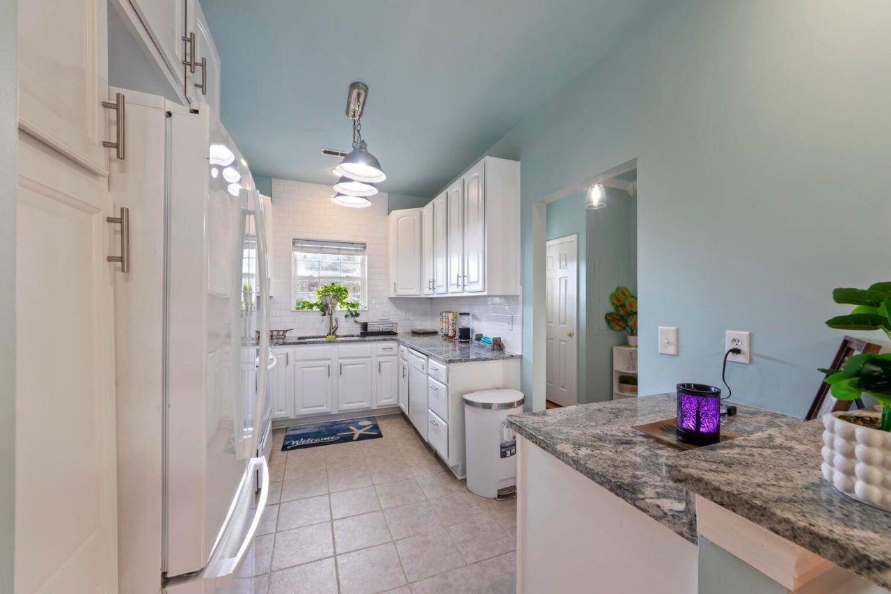 4765 Arco Lane Photo 17